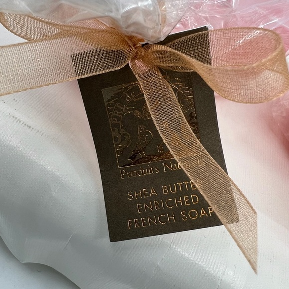 Two Bars Tea Rose Pre De Provence Shea Butter French Soap, New With Tags - Picture 2 of 6